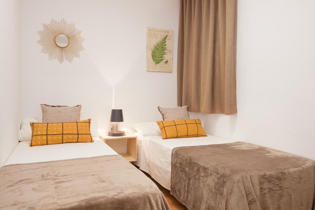 Click&Flat Europa Fira Apartments 오스피탈레트 데 요브레가트 외부 사진